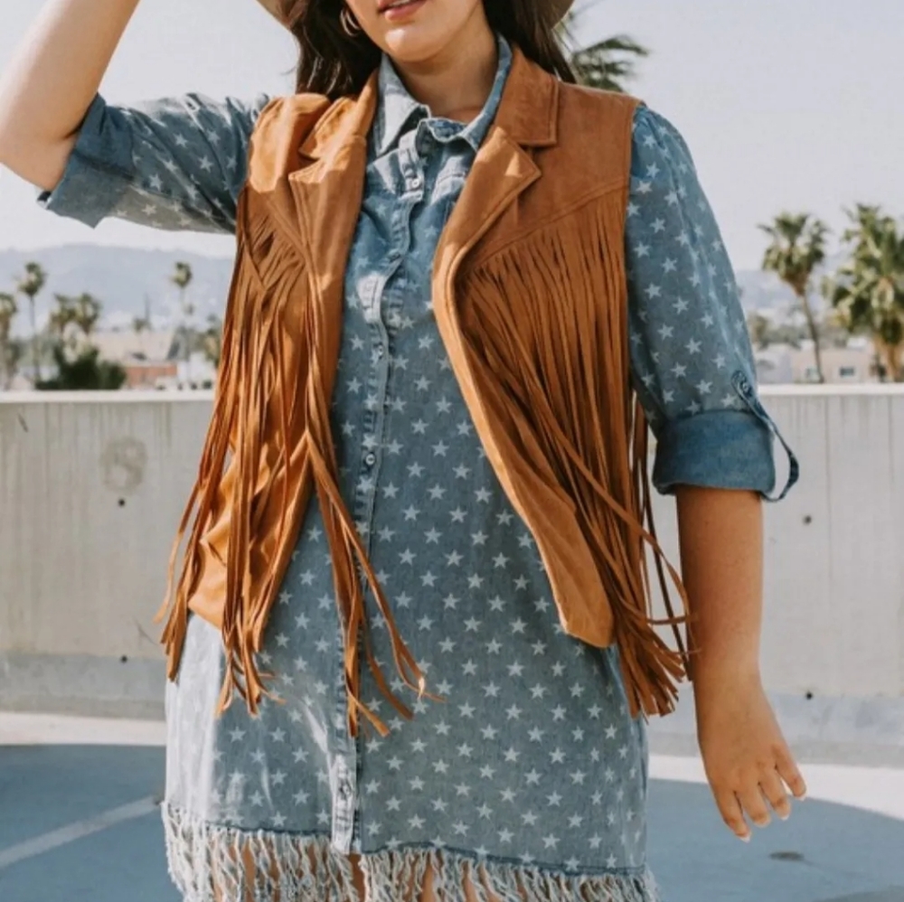 Cropped Fringe Faux Suede Vest
